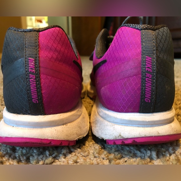 Nike running shoes - Picture 5 of 7